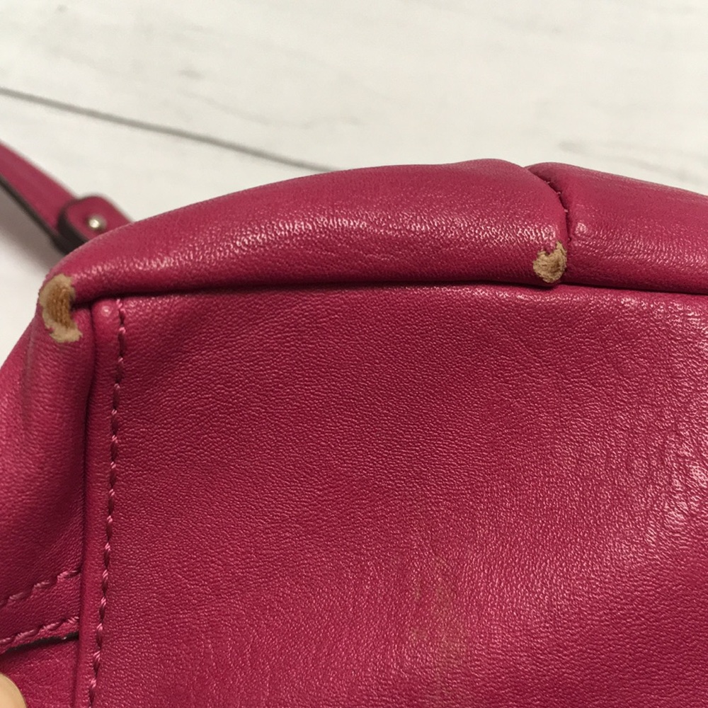 Pink Handbag - Picture 6 of 7